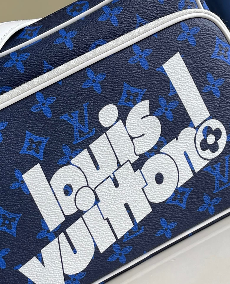 LV新款高仿男包 LV老花字體絲印郵差包M46115藍色¥1480.00的图片-高仿LV包包、高仿lv男包 LV新款高仿男包 LV老花字體絲印郵差包M46115藍色¥1480.00的图片-高仿LV包包、高仿lv男包