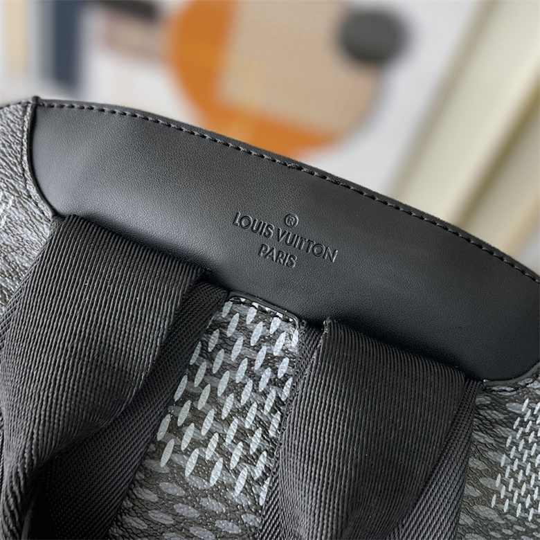 lv背包-lv頂級原單N50009黑格男雙肩包¥1880.00的图片-高仿LV包包、高仿lv男包 lv背包-lv頂級原單N50009黑格男雙肩包¥1880.00的图片-高仿LV包包、高仿lv男包