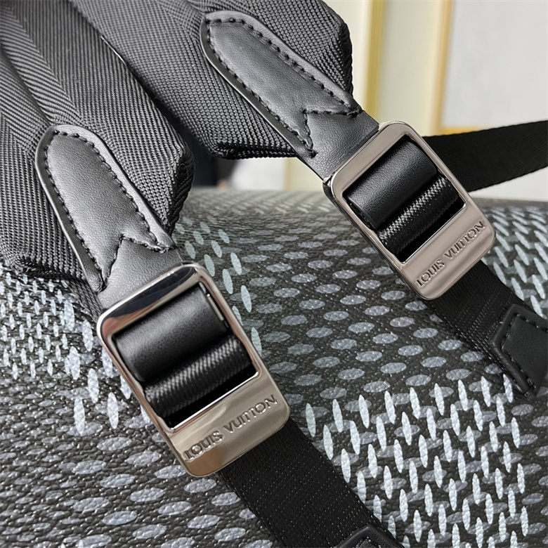 lv背包-lv頂級原單N50009黑格男雙肩包¥1880.00的图片-高仿LV包包、高仿lv男包 lv背包-lv頂級原單N50009黑格男雙肩包¥1880.00的图片-高仿LV包包、高仿lv男包