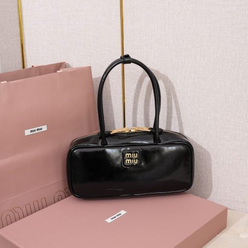 頂級高仿包MIUMIU 5BB173皺漆黑色
