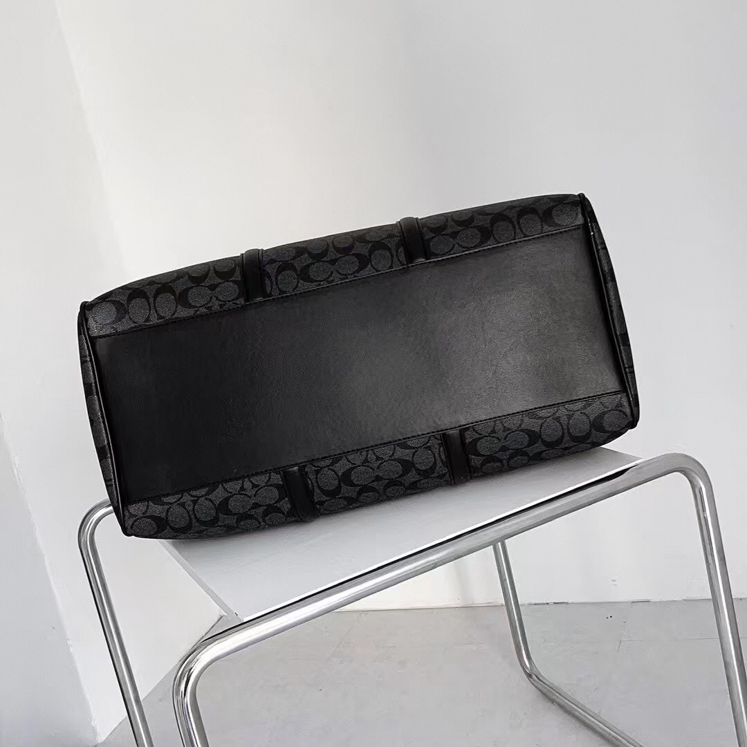 頂級高仿包蔻馳P500 C5305 最新老花時尚旅行包的图片-高仿蔻馳包包coach