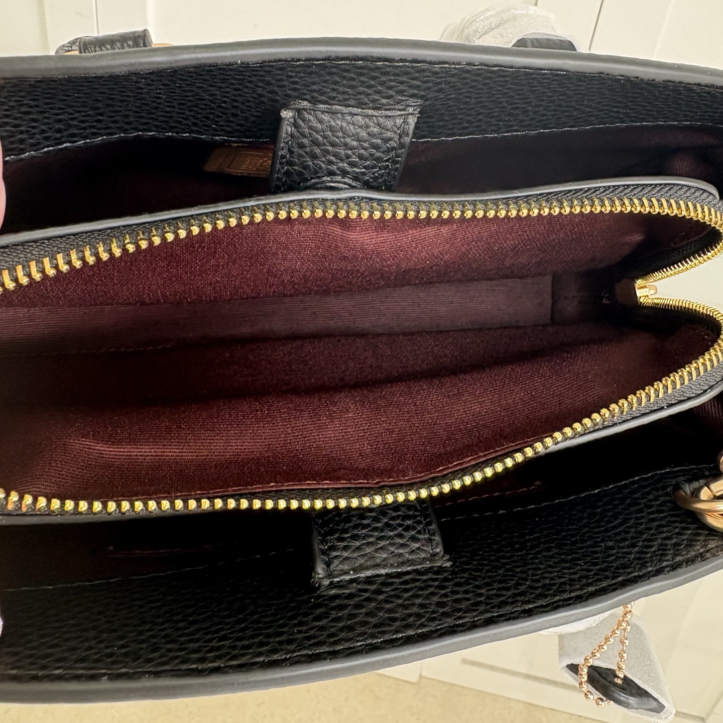 高仿包COACH/蔻馳奧萊女士老花SAVANNAH小號CARRYALL手提斜挎包的图片-高仿蔻馳包包coach