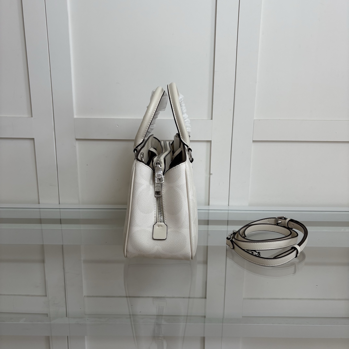 高仿包COACH/蔻馳奧萊女士老花SAVANNAH小號CARRYALL手提斜挎包的图片-高仿蔻馳包包coach