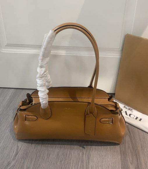 Coach蔻馳CAM03 復古風娜紮同款非常有𠆤性的一款包