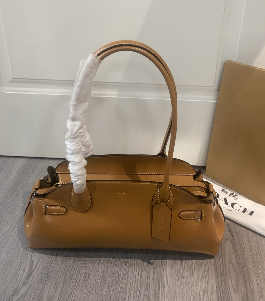 Coach蔻馳CAM03 復古風娜紮同款非常有𠆤性的一款包的图片-高仿蔻馳包包coach