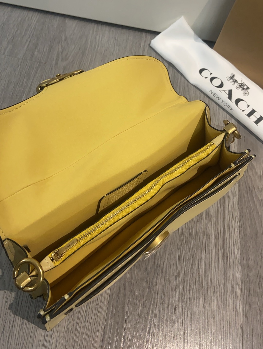 coach newcan26 tabby海浪包尺寸26cm的图片-高仿蔻馳包包coach