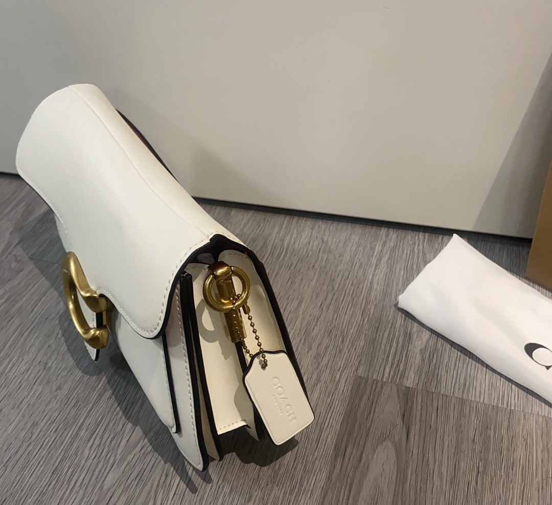 蔻馳海浪包春天的季節就要一起多!巴!胺!的图片-高仿蔻馳包包coach