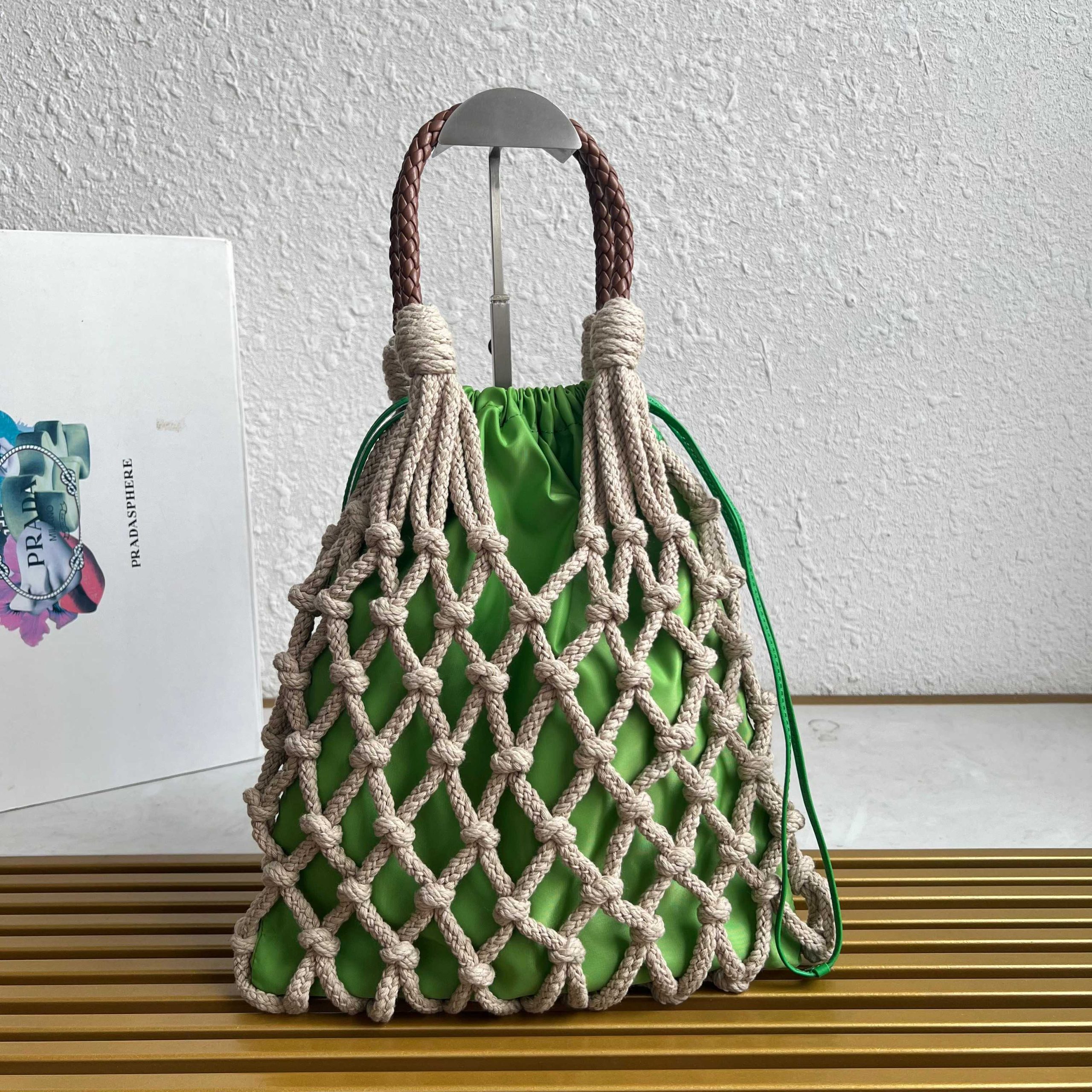 【頂級原單包普拉達】新品編織1BC111棉質花邊手袋的图片-高仿普拉达包包 【頂級原單包普拉達】新品編織1BC111棉質花邊手袋的图片-高仿普拉达包包