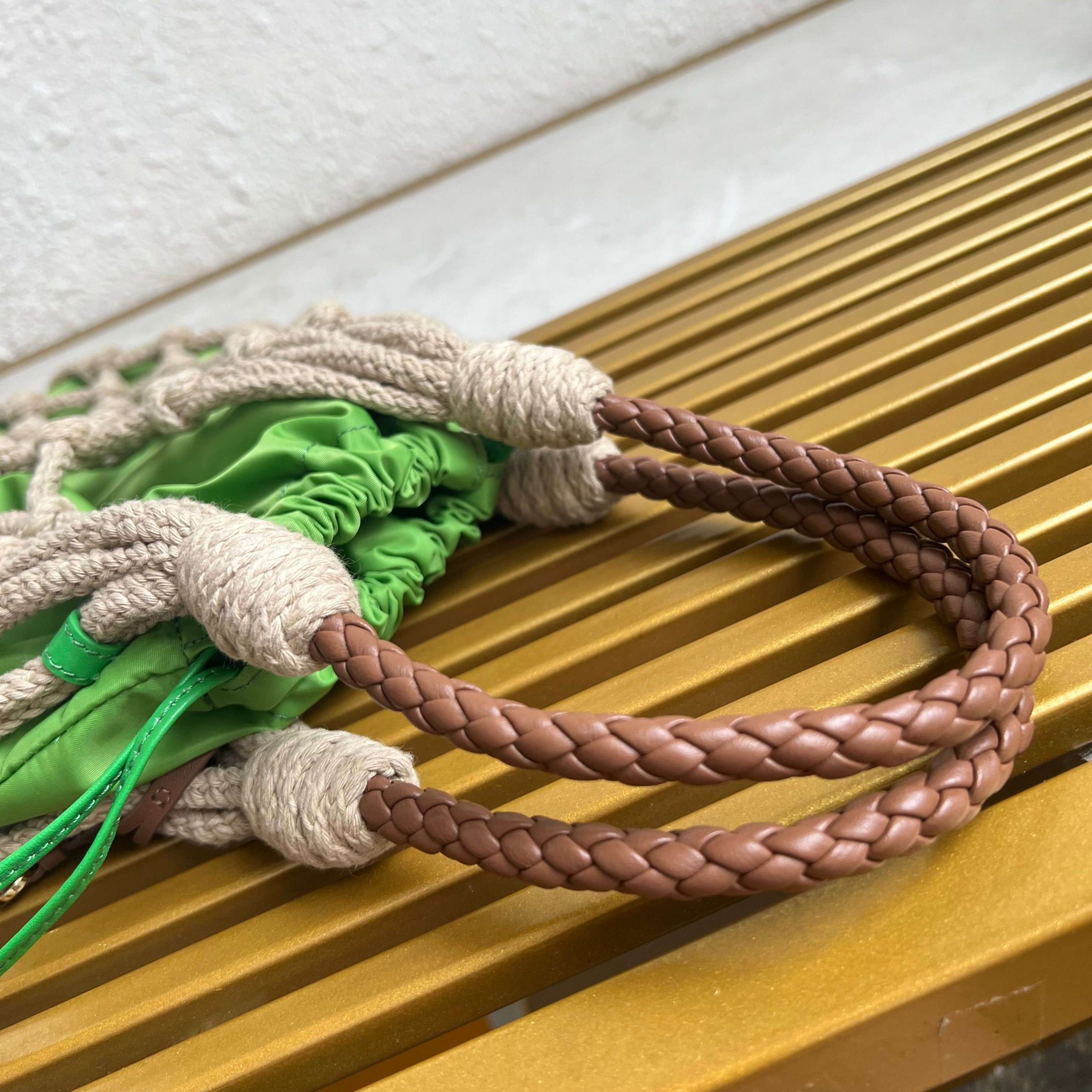 【頂級原單包普拉達】新品編織1BC111棉質花邊手袋的图片-高仿普拉达包包 【頂級原單包普拉達】新品編織1BC111棉質花邊手袋的图片-高仿普拉达包包