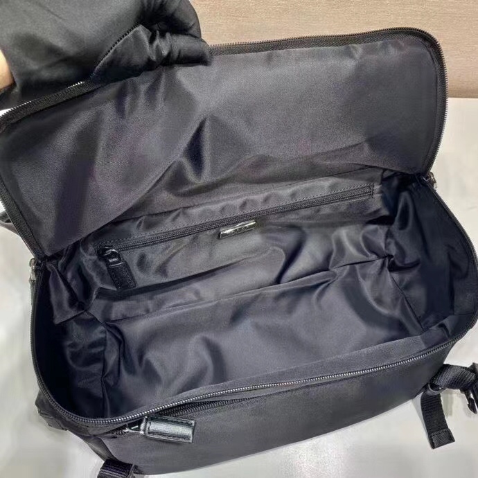 一比一普拉達高仿包經典郵差包長32x高18x底16cm的图片-高仿普拉达包包