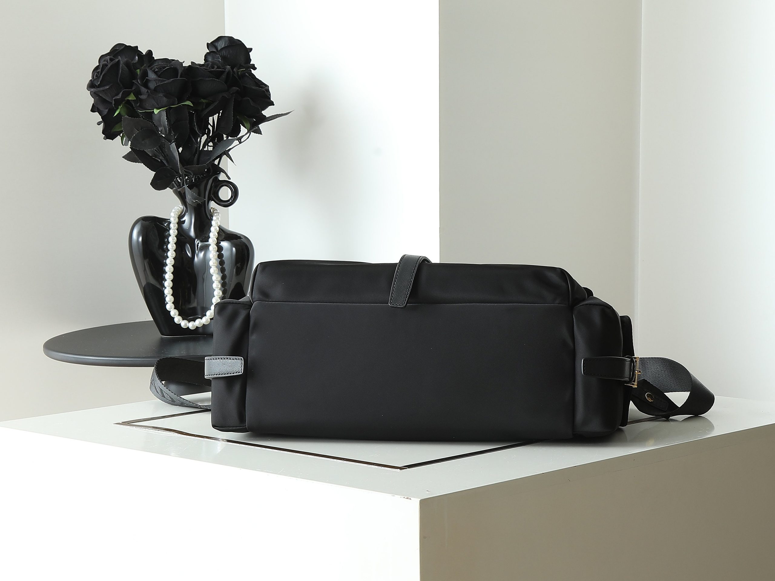 一比一普拉達高仿包永久不過時爆款可多種方式攜帶的图片-高仿普拉达包包 一比一普拉達高仿包永久不過時爆款可多種方式攜帶的图片-高仿普拉达包包