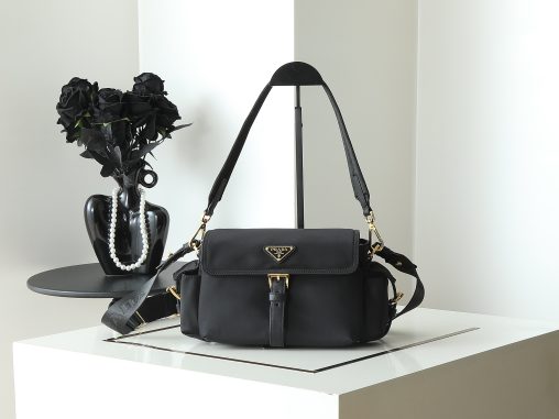新款郵差包普拉達1BD394小號高仿包包