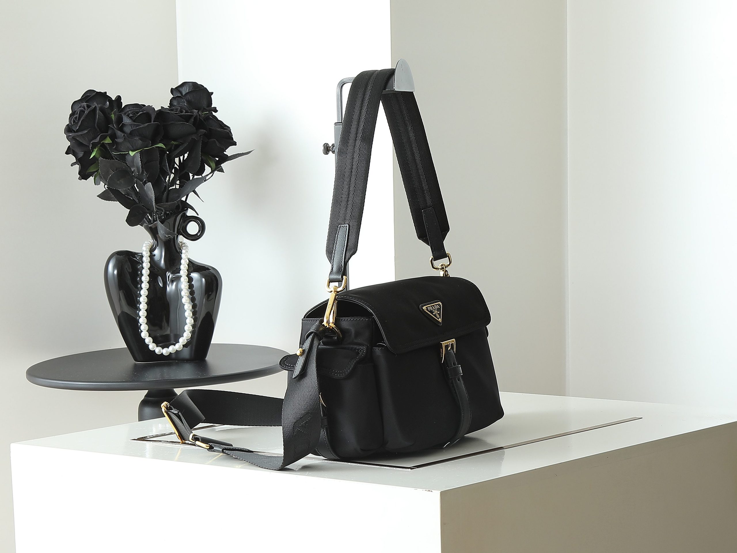 新款郵差包普拉達1BD394小號高仿包包的图片-高仿普拉达包包 新款郵差包普拉達1BD394小號高仿包包的图片-高仿普拉达包包