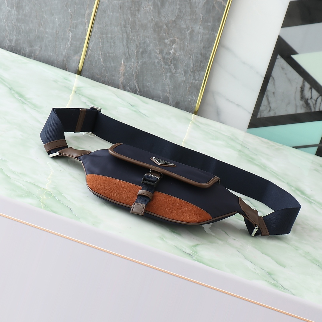 原單包普拉達新款腰包2VH176百搭時尚單肩包的图片-高仿普拉达包包