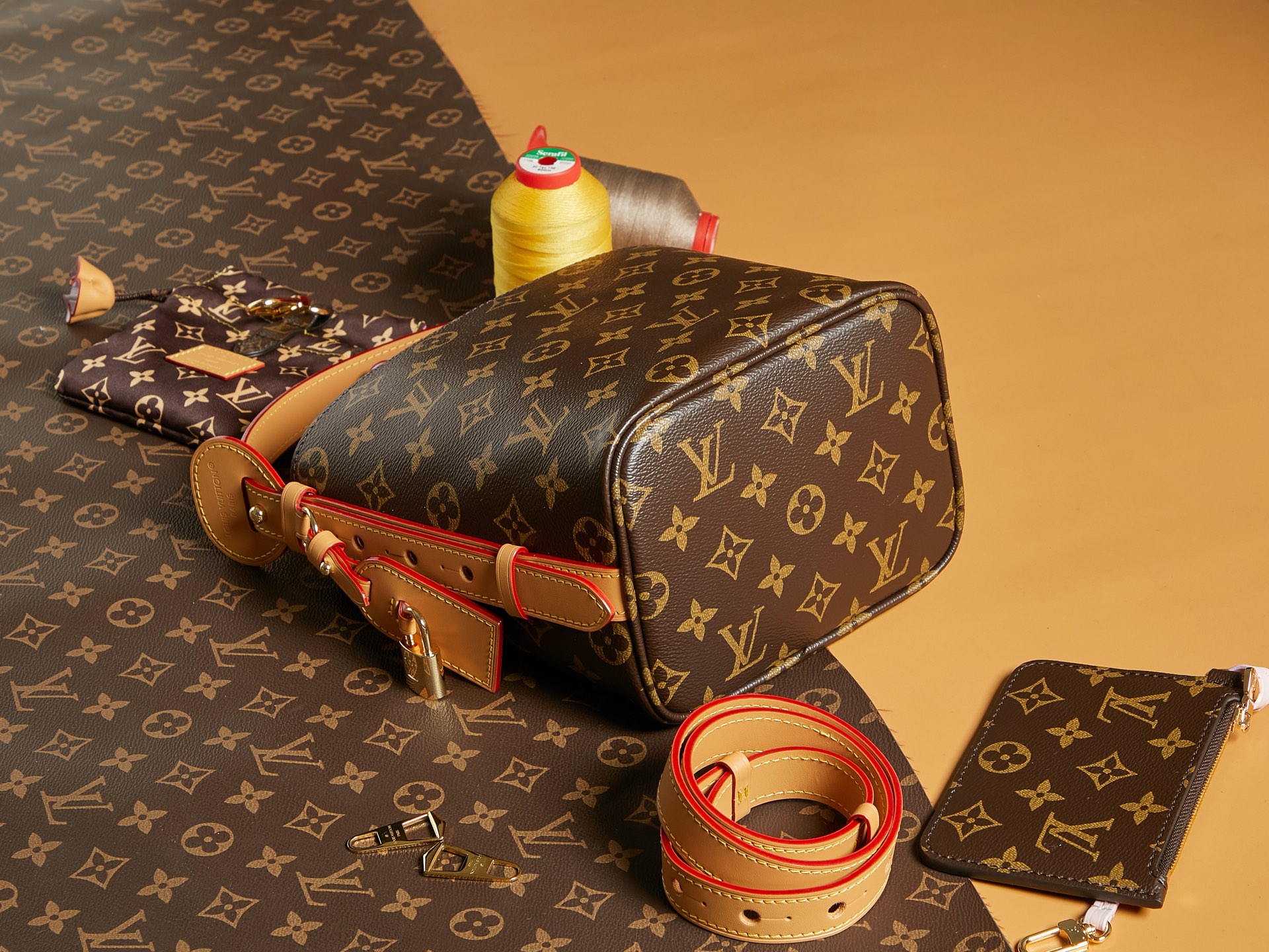 【頂級原單包LV 獨家實拍 動態163c】M26642粉色的图片-高仿LV包包、高仿lv女包 【頂級原單包LV 獨家實拍 動態163c】M26642粉色的图片-高仿LV包包、高仿lv女包