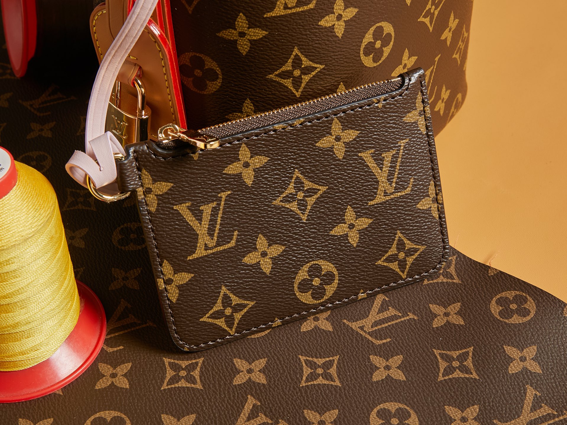 【頂級原單包LV 獨家實拍 動態163c】M26642粉色的图片-高仿LV包包、高仿lv女包 【頂級原單包LV 獨家實拍 動態163c】M26642粉色的图片-高仿LV包包、高仿lv女包