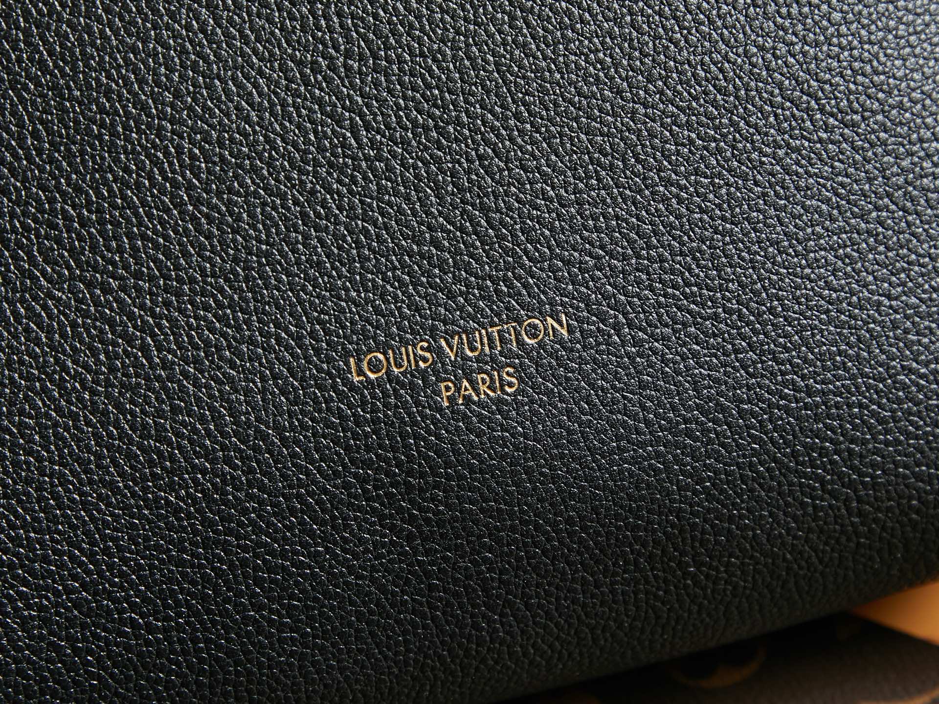 【LV頂級原單包 獨家實拍 動態163c】M28098 Multipass 手袋的图片-高仿LV包包、高仿lv女包