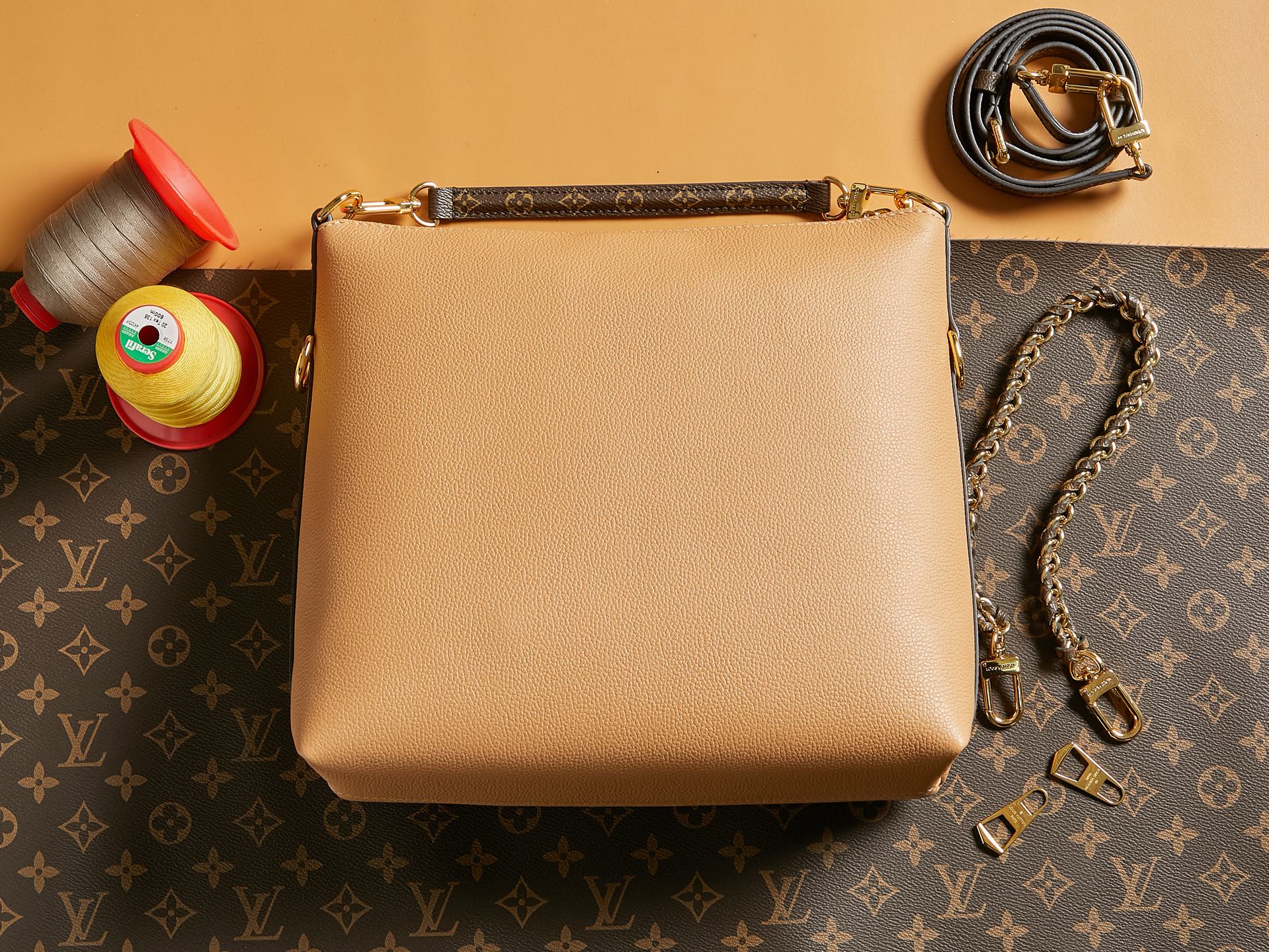 【頂級原單包LV手袋 獨家實拍 動態163c】M28029的图片-高仿LV包包、高仿lv女包