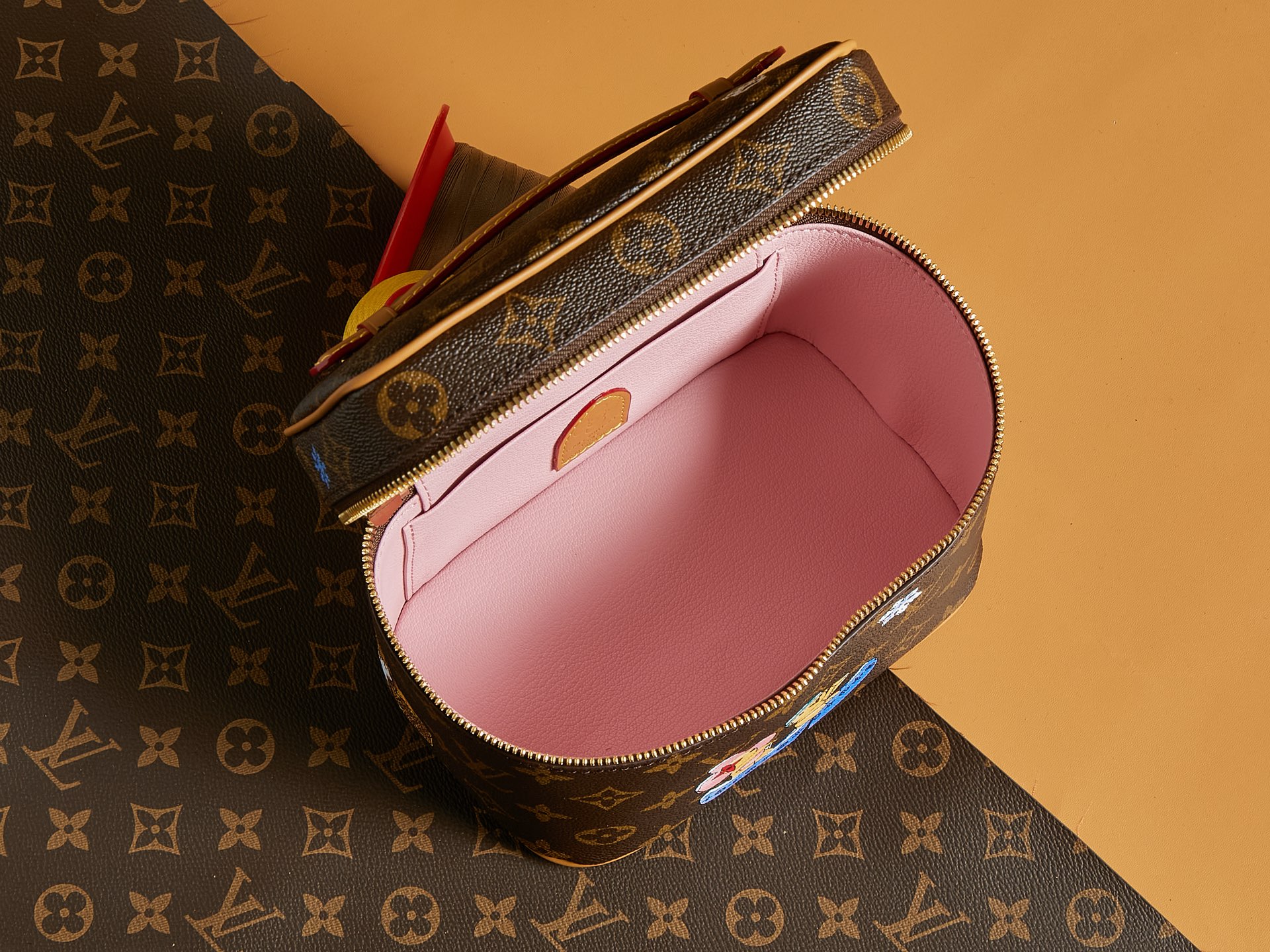 頂級原單 獨家實拍】M26647 本款 Nice 迷你化妝包LV原單包包的图片-高仿LV包包、高仿lv女包