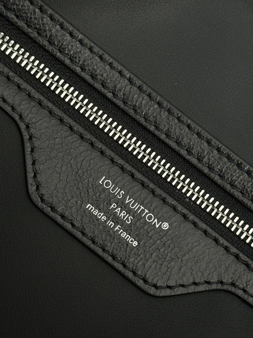 【特級原廠原單包】 Speedy Soft 30手袋 型號: M15102 動態芯片版的图片-高仿LV包包、高仿lv女包