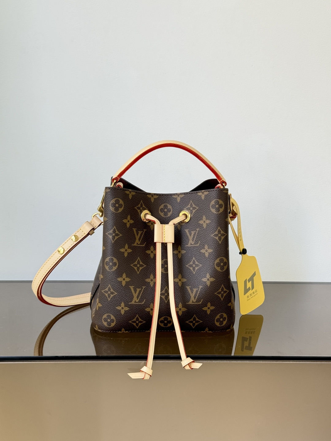 【特級原廠LV高仿包】 NEONOE BB手袋 型號: M46581的图片-高仿LV包包、高仿lv女包