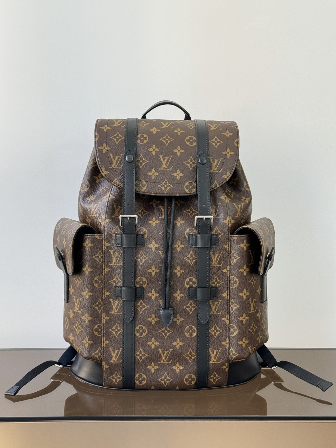 【特級原廠LV高仿包包】 Christopher 中號雙肩包 型號: M43735老花 動態芯片版的图片-高仿LV包包、高仿lv女包