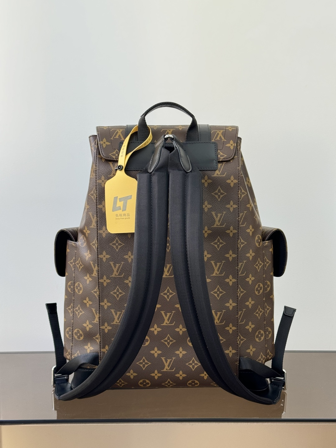 【特級原廠LV高仿包包】 Christopher 中號雙肩包 型號: M43735老花 動態芯片版的图片-高仿LV包包、高仿lv女包