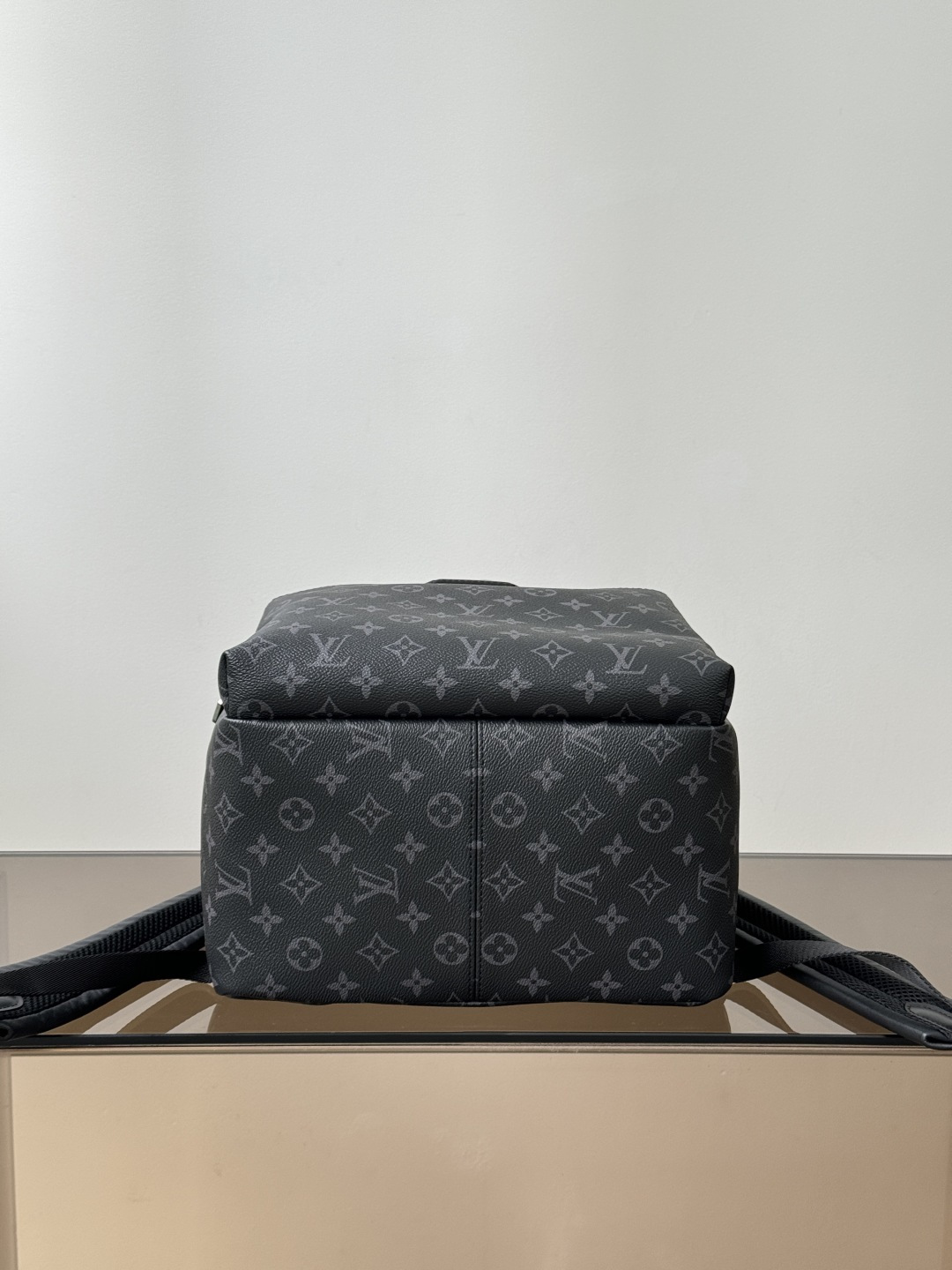 【特級LV原廠包】 Discovery 高仿雙肩包 型號: M43186 動態芯片版的图片-高仿LV包包、高仿lv女包