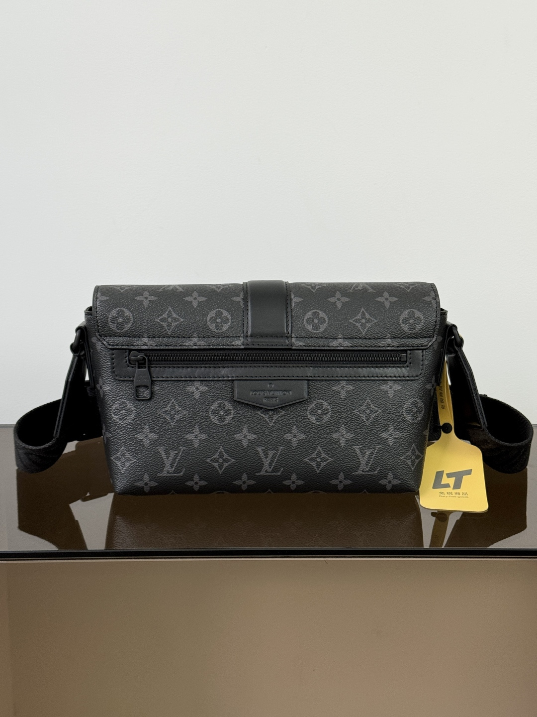 【特級原廠LV原單包】 S-Cape 郵差包 型號: M46794黑花 動態芯片版的图片-高仿LV包包、高仿lv女包