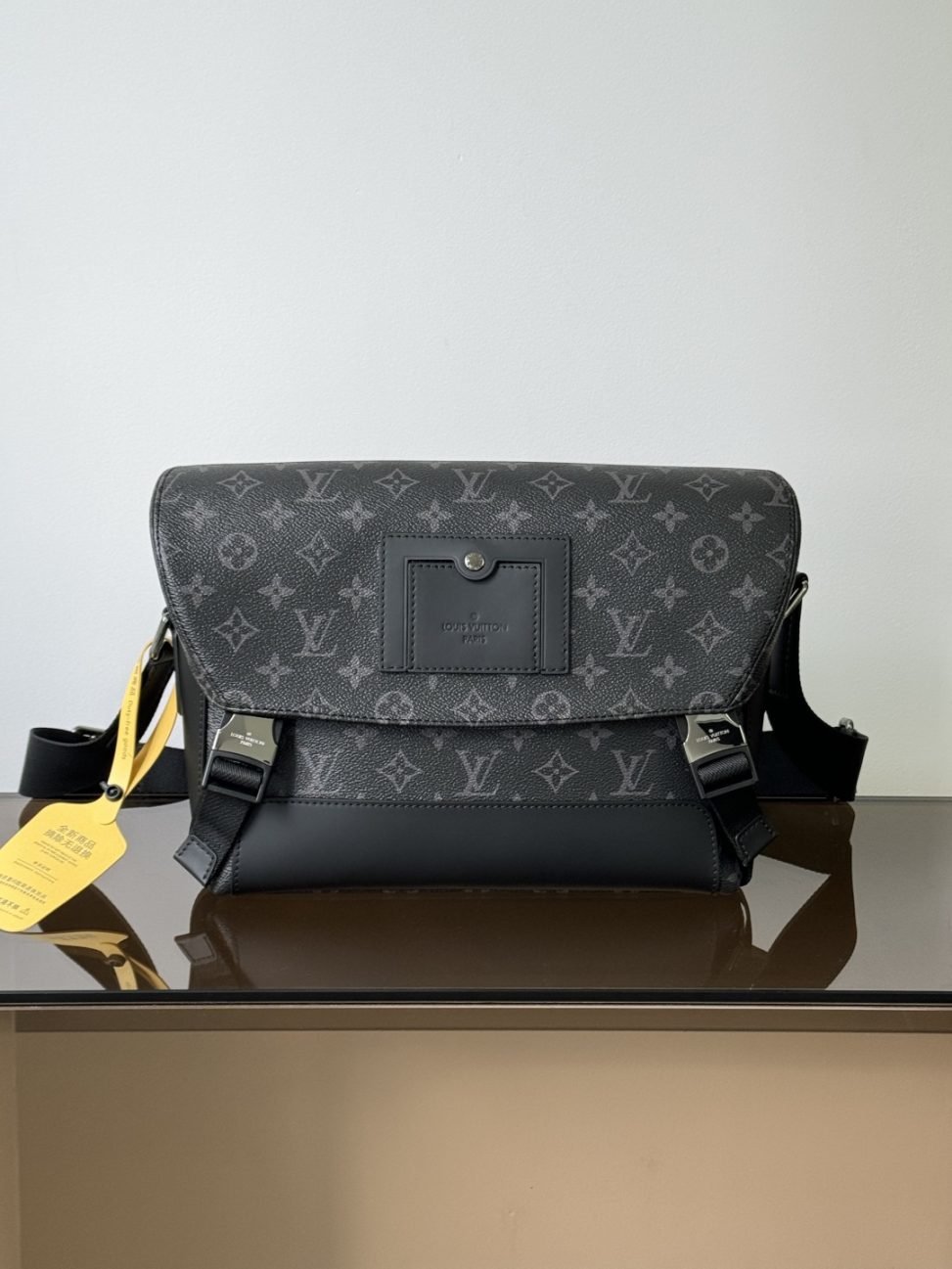 特級原廠LV小號郵差包 型號: M40511黑花 動態芯片版原單包包