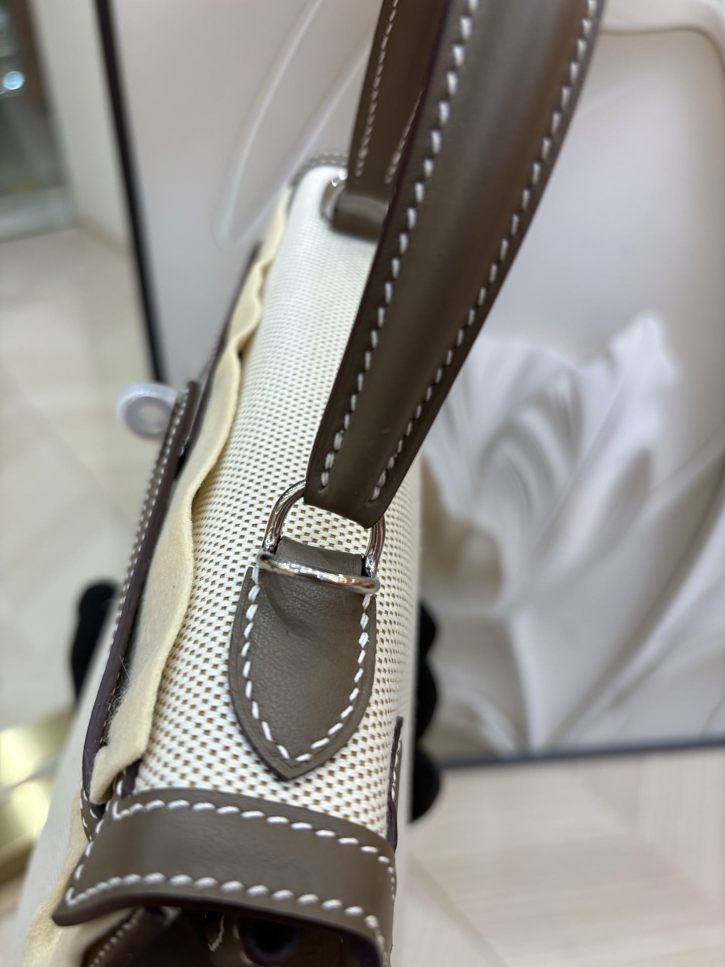 Kelly 帆布凱莉包 25cm 原廠進口Swift皮拼帆布【大象灰】愛馬仕高仿包的图片-高仿LV包包、高仿lv女包