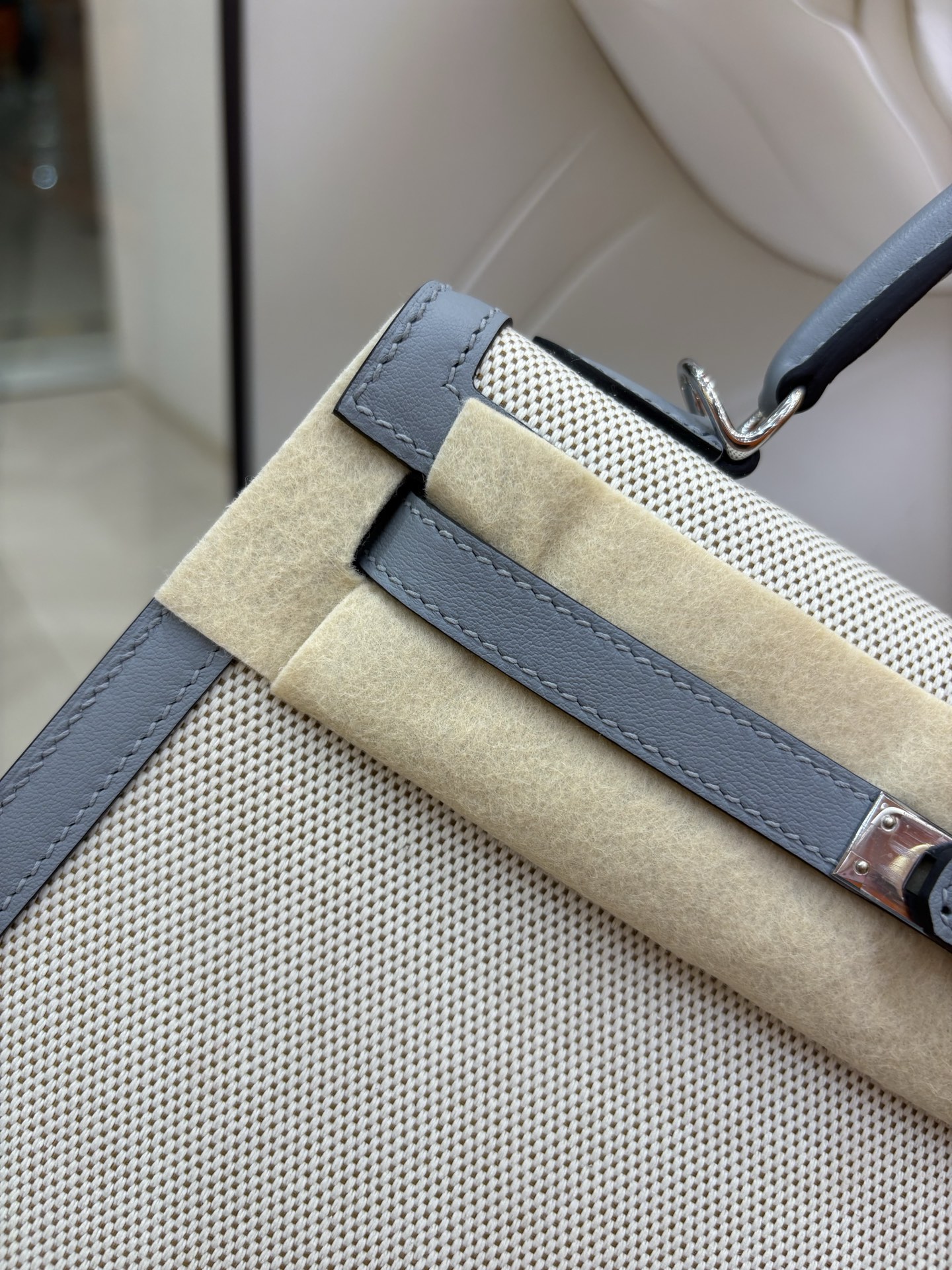 愛馬仕帆布凱莉原單包 25cm 原廠進口Swift皮拼帆布【冰川藍】銀扣的图片-高仿LV包包、高仿lv女包