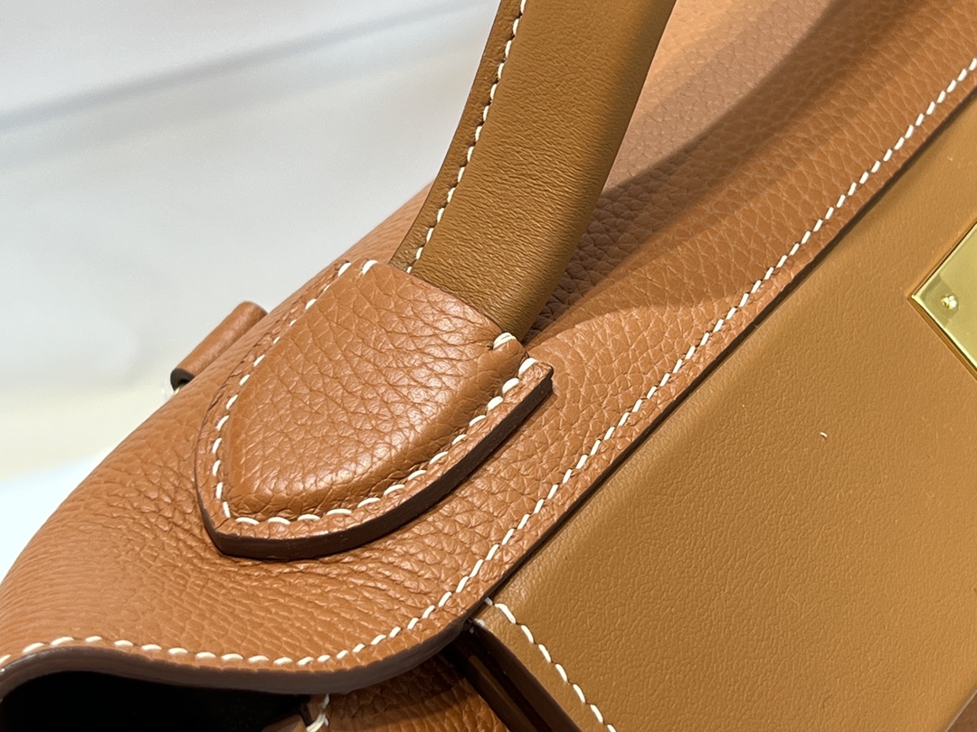 愛馬仕原單包包Kelly 2424 大號 29cm 原廠進口Togo皮【金棕】 專櫃同步的图片-高仿愛馬仕包包Hermes、高仿愛馬仕女包Hermes
