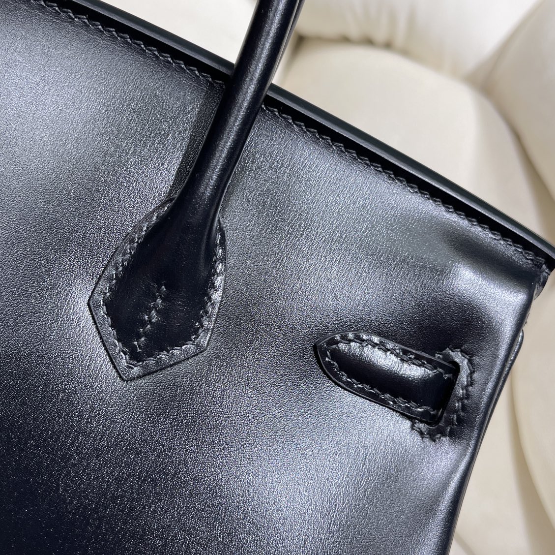 一比一高仿包愛馬仕 Birkin 鉑金 25cm 原廠進口亮面Box皮【黑色】金扣的图片-高仿愛馬仕包包Hermes、高仿愛馬仕女包Hermes