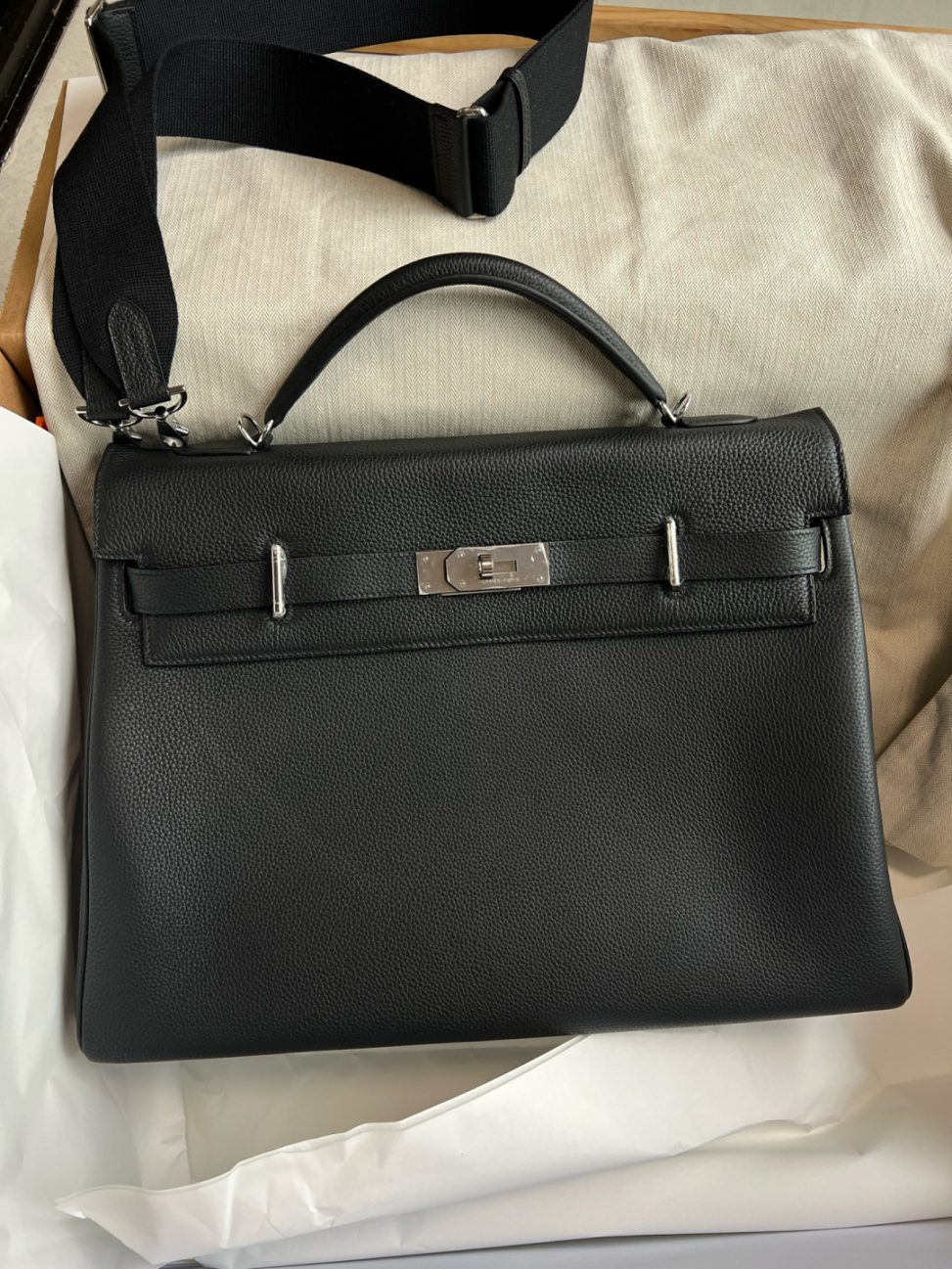 愛馬仕新品 男士專用 Kelly 凱莉 42cm 原廠進口Togo皮【黑色】銀扣高仿包包