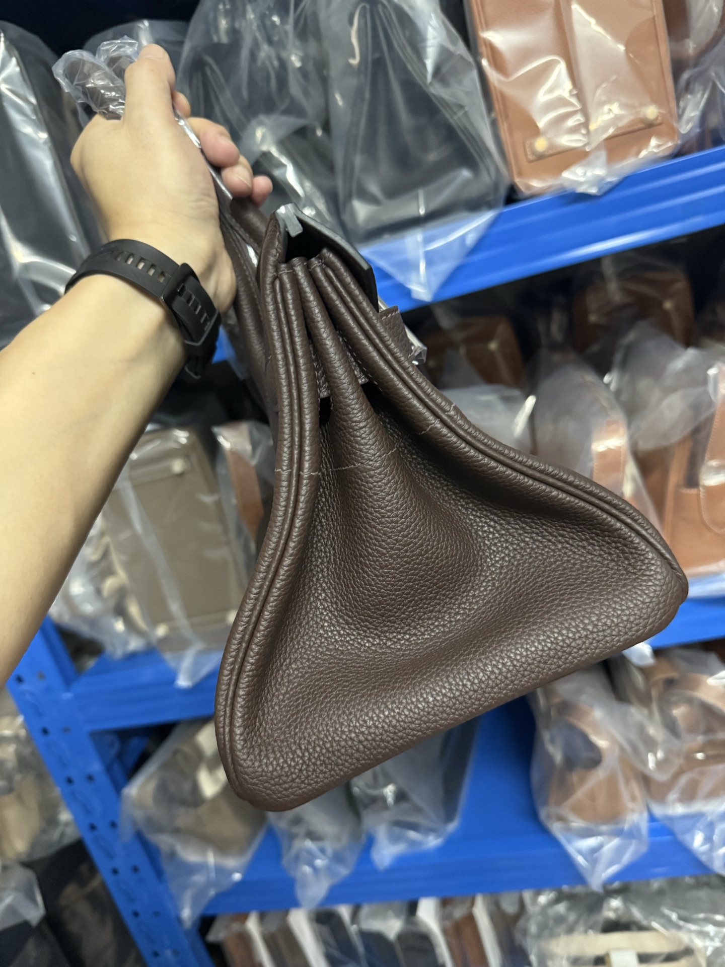 愛馬仕頂級高仿包 鉑金 42cm 原廠進口Togo皮【烏木色】金/銀扣的图片-高仿愛馬仕包包Hermes、高仿愛馬仕女包Hermes
